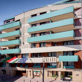 Escala & Hotel Budapeszt